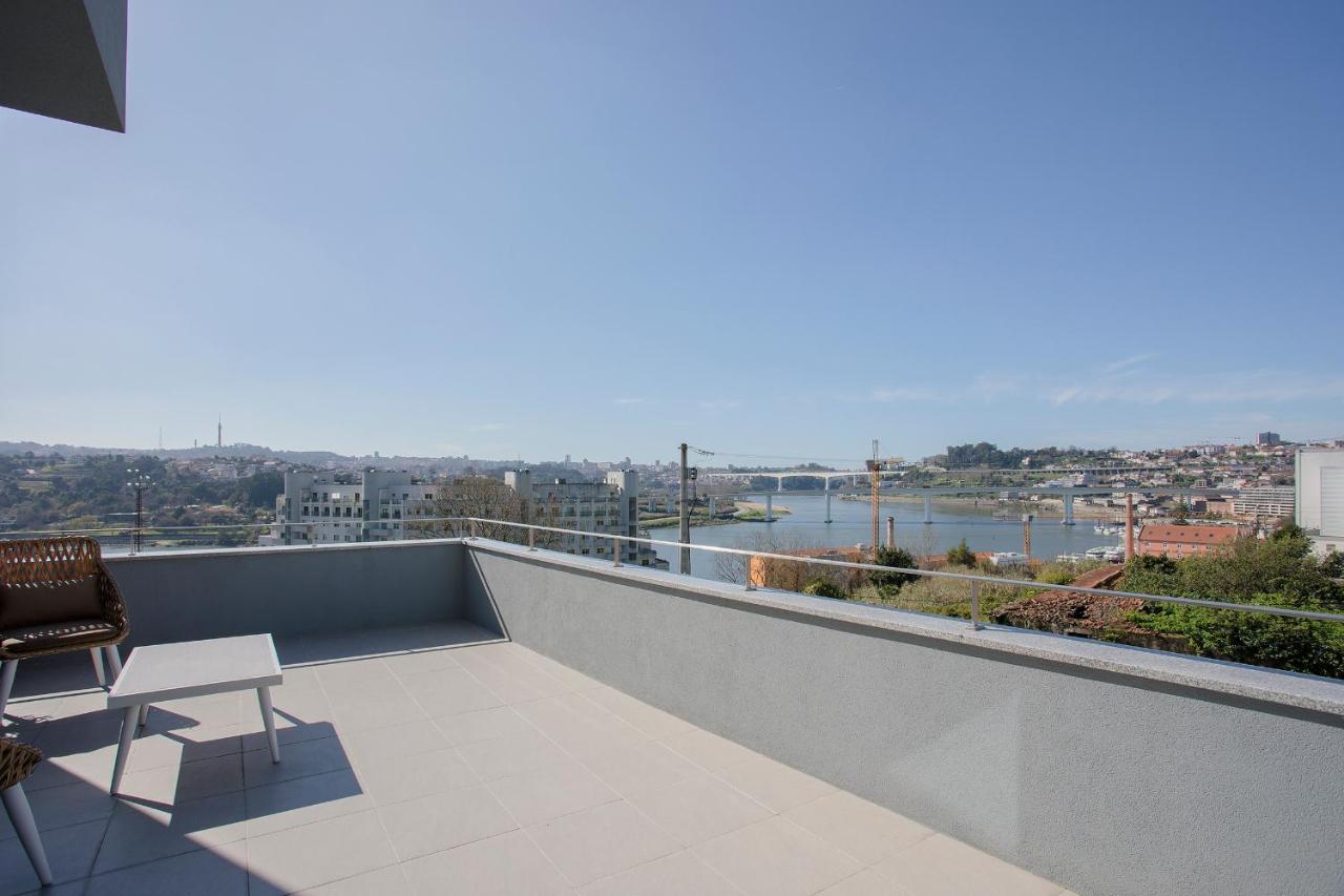 Liiiving In Porto - Luxury River View Apartments Valbom  Exterior foto
