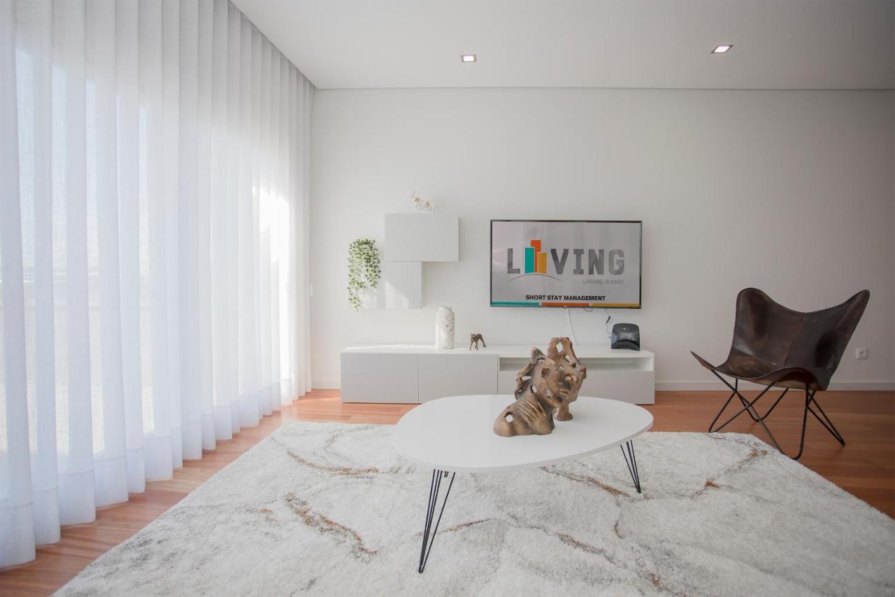 Liiiving In Porto - Luxury River View Apartments Valbom  Exterior foto