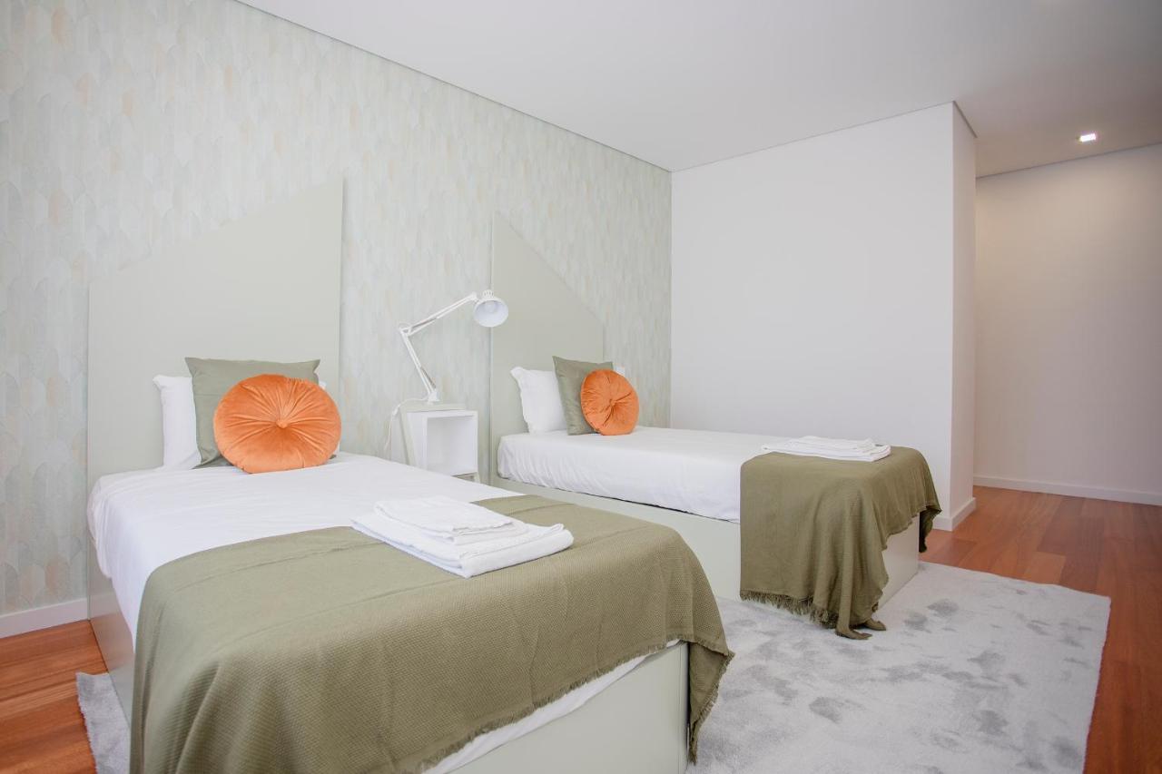 Liiiving In Porto - Luxury River View Apartments Valbom  Exterior foto