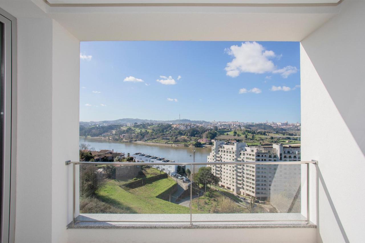 Liiiving In Porto - Luxury River View Apartments Valbom  Exterior foto
