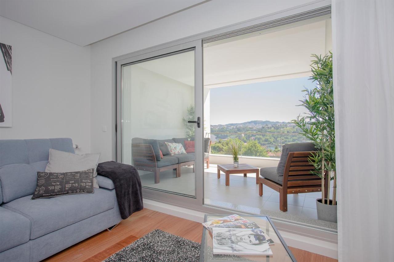 Liiiving In Porto - Luxury River View Apartments Valbom  Exterior foto