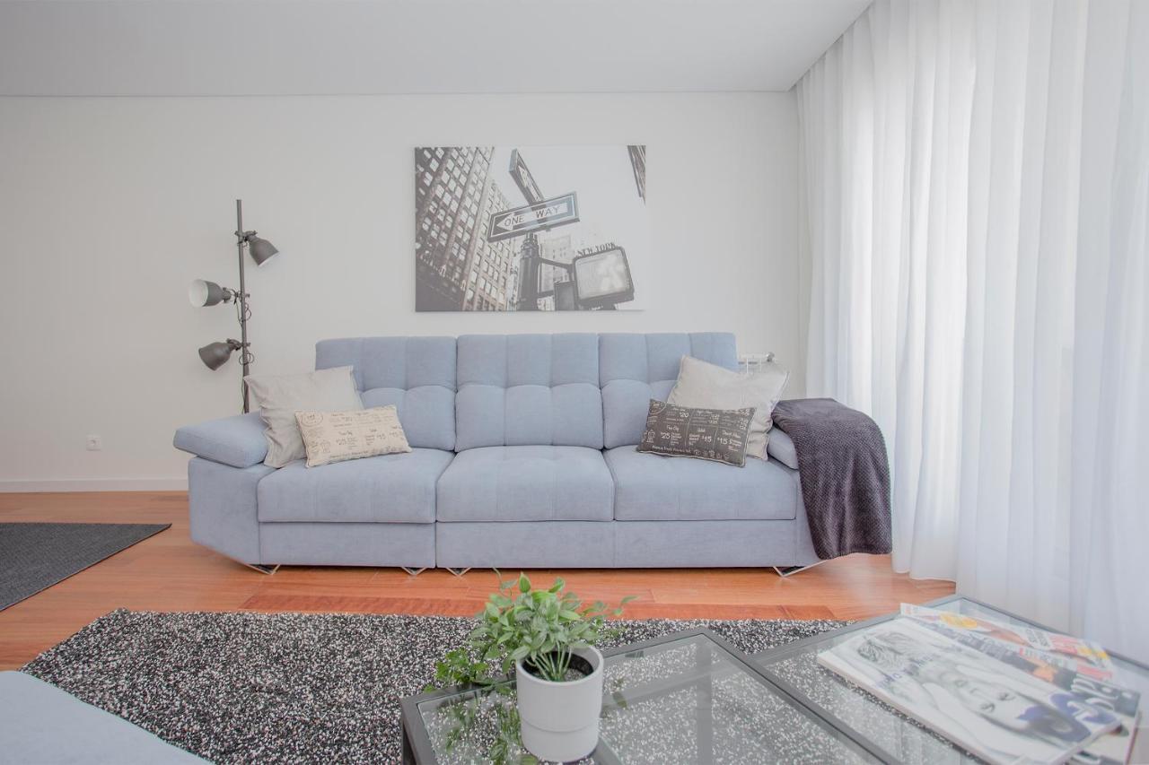 Liiiving In Porto - Luxury River View Apartments Valbom  Exterior foto